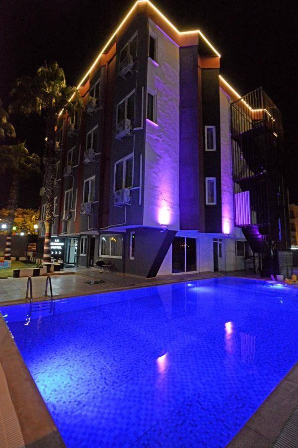 La Rezidans Hotel アンタルヤ エクステリア 写真